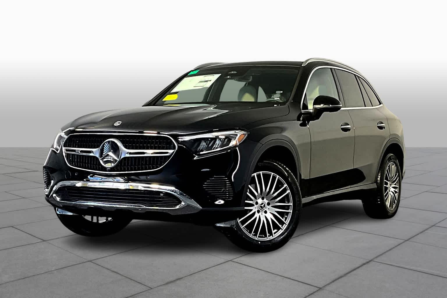 Cover of mercedes glc 2024 tr.pdf