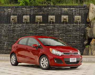 Cover of  Kia Rio 2013.Pdf